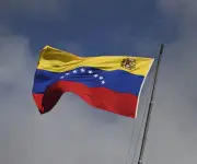 Venezuela refuerza presencia militar en región aurífera del sur