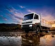 Volkswagen lanza el Camión Delivery 11.180 4x4 para terrenos difíciles